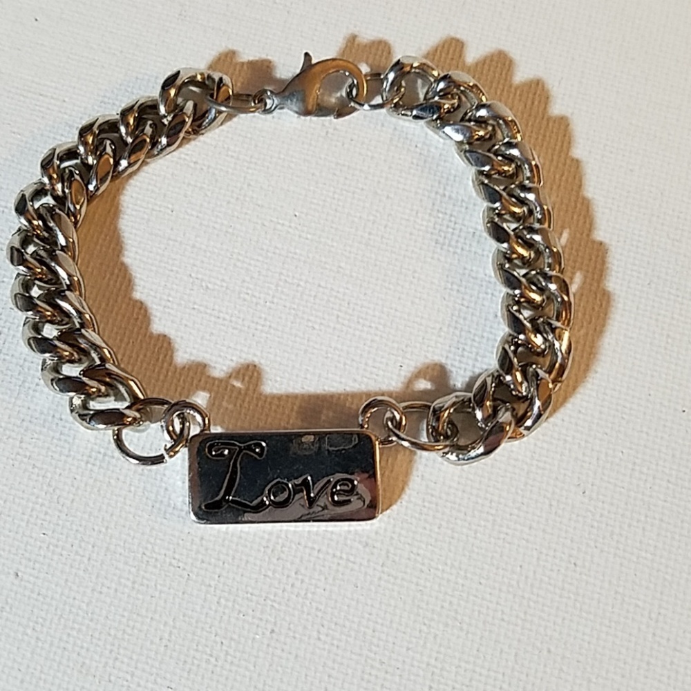 LOVE Silver Tone Link Bracelet 7"
